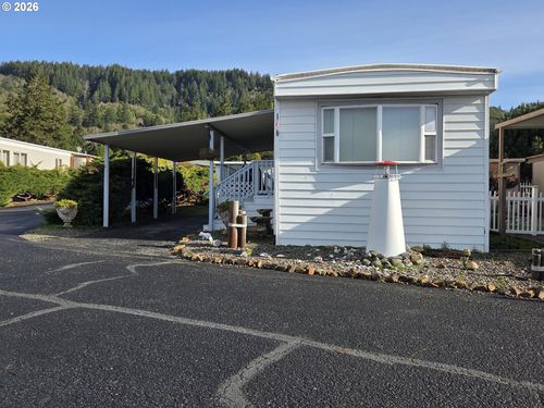 22-97972 Hallway Rd, Brookings, OR, 97415-8994 | Card Image