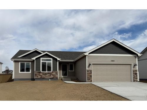 7094 Gateway Crossing St, Wellington, CO, 80549-2434 | Card Image