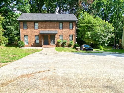 4017 Burns Rd Nw, Lilburn, GA, 30047-2703 | Card Image
