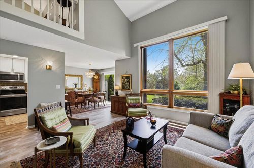 12810 N Colony Drive, Mequon, WI, 53097 | Card Image