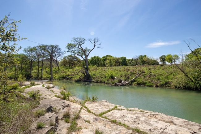 Park is at the end of Ridge Oak. | Image 5