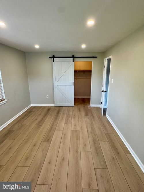 apt-201-424 N Armistead St, ALEXANDRIA, VA, 22312-3411 | Card Image