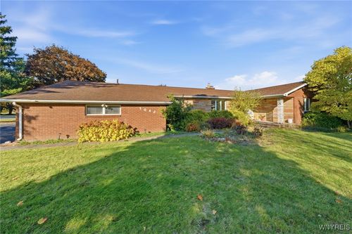 1045 Ransom Rd, Grand Island, NY, 14072-1411 | Card Image