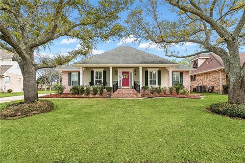 39 Inlet Dr, Slidell, LA, 70458-5705 | Card Image