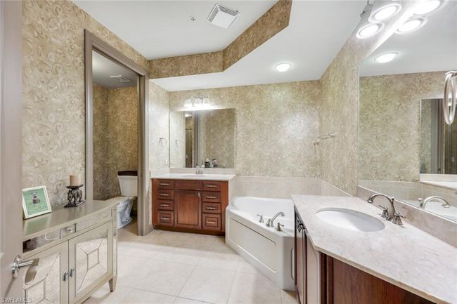UNIT-302 - 23159 Amgci Way, Condo with 2 bedrooms, 3 bathrooms and 2 parking in ESTERO FL | Image 17