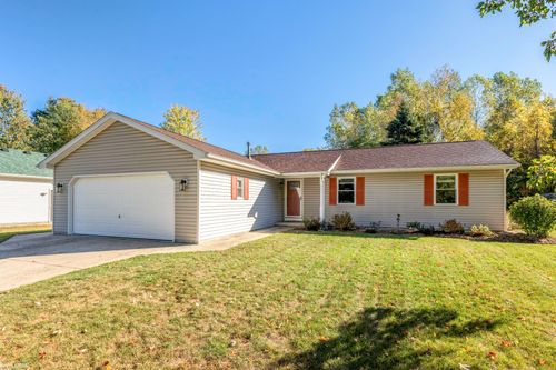 5960 W Montevista Dr, Fort Gratiot, MI, 48059-2703 | Card Image