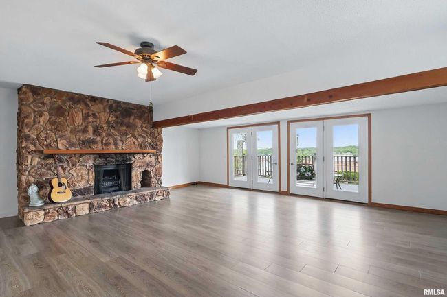 21704 283 Rd Ave, House other with 4 bedrooms, 3 bathrooms and null parking in Le Claire IA | Image 35