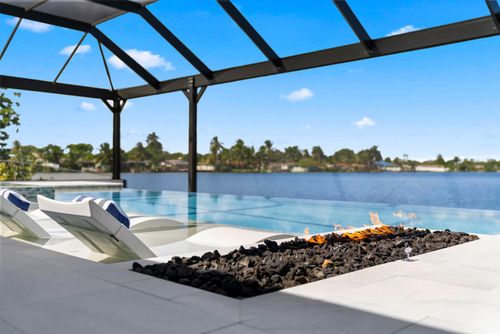 2511 Ne 209th Ter, Miami, FL, 33180-1043 | Card Image