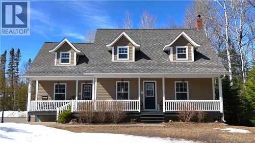 264 Kent Lodge Rue, Beresford, NB, E8K1B8 | Card Image