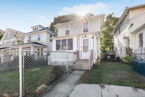 43 Maple Street, Newburgh City, NY, 12550 | Card Image