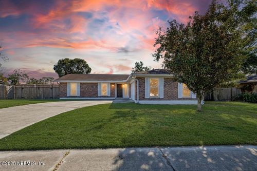 8240 Springtree Rd, Jacksonville, FL, 32210-4538 | Card Image