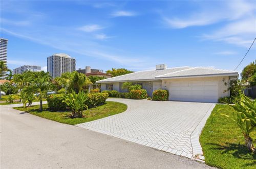 8 Castle Harbor Is, Fort Lauderdale, FL, 33308-6012 | Card Image