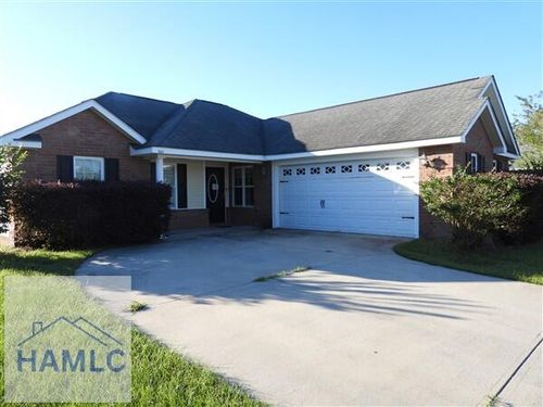 565 Mancey Garrason Loop, Ludowici, GA, 31316-6066 | Card Image