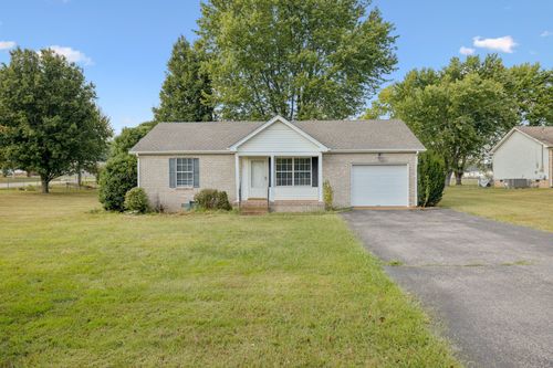 98 Ezell Ct, Portland, TN, 37148-1738 | Card Image