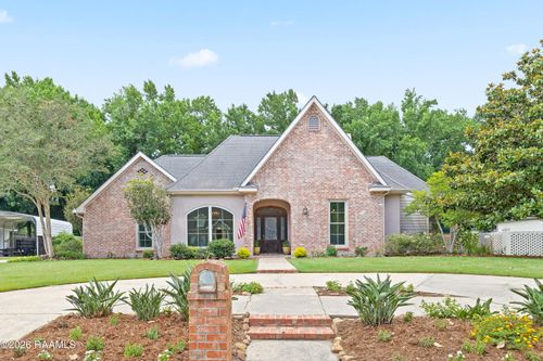 119 E Peck, Lafayette, LA, 70508 | Card Image