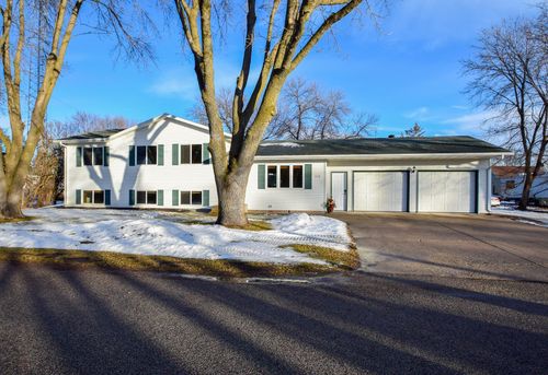 279 Park Ave, Saint Martin, MN, 56376-7409 | Card Image