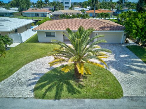 2542 Se 10th St, Pompano Beach, FL, 33062-7011 | Card Image