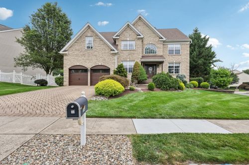13 Allison Way, Princeton, NJ, 08540-8560 | Card Image