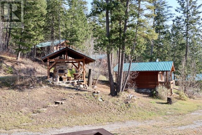 3483 Highway 95, House other with 10 bedrooms, 8 bathrooms and 20 parking in Parson BC | Image 79