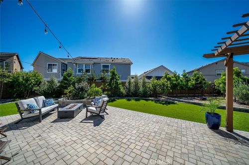 1083 Legacy Ln, San Luis Obispo, CA, 93405-1482 | Card Image