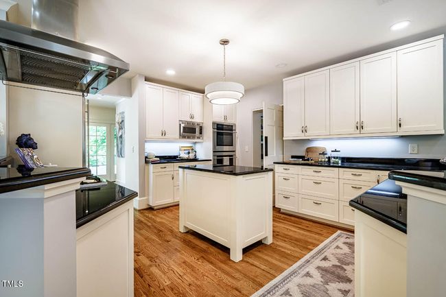220GlandonDr-054 | Image 27