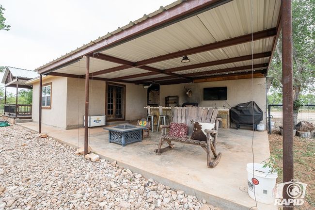 715 E Main St, House other with 3 bedrooms, 2 bathrooms and 2 parking in Bronte TX | Image 21