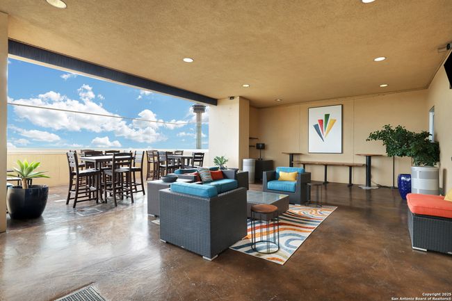 APT-203 - 215 Center St, Condo with 2 bedrooms, 2 bathrooms and null parking in San Antonio TX | Image 37