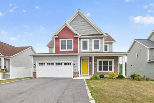 80 Chatwood Ln, Henrietta, NY, 14467-9637 | Card Image