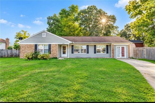 1805 Saranac Ct, Virginia Beach, VA, 23453-3726 | Card Image
