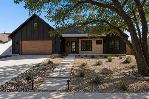 52 War Bonnet, Wimberley, TX, 78676-2147 | Card Image