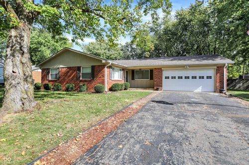 5843 Fenton Ave, Indianapolis, IN, 46239-9556 | Card Image