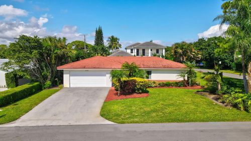 905 Sunset Rd, Boynton Beach, FL, 33435-7956 | Card Image