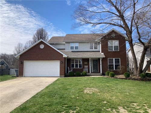 2882 Red Oak Cir, Troy, OH, 45373-4556 | Card Image
