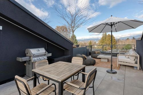 48 King Edward Ave W, Vancouver, BC, V5Y0N6 | Card Image