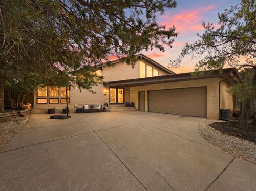 208 Canada Way, White Rock, NM, 87547 | Card Image
