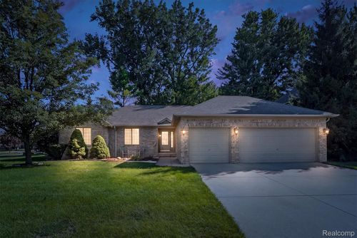 21527 Tangel Drive, Macomb Township, MI, 48044 | Card Image
