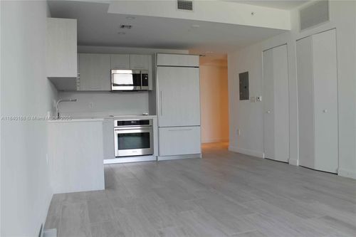 apt-1610-45 Sw 9th St, Miami, FL, 33130-3897 | Card Image