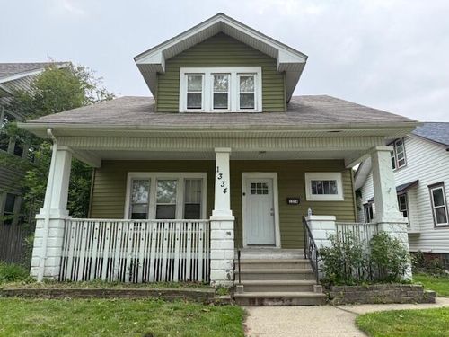 1334 Hayes Ave, RACINE, WI, 53405-3049 | Card Image