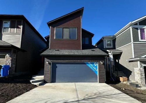 43 Versant View Sw, Calgary, AB, T2Y0W9 | Card Image