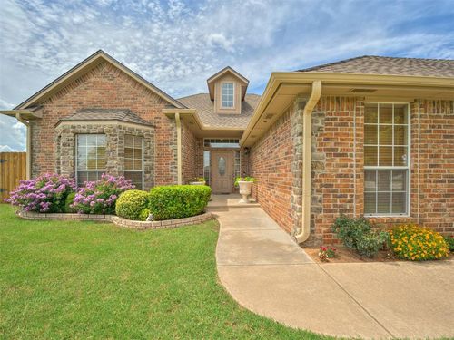 3587 Remington Place Rd, Norman, OK, 73072-9198 | Card Image