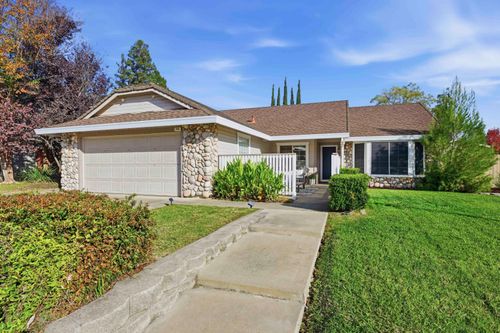 135 Winterstein Drive, Folsom, CA, 95630 | Card Image
