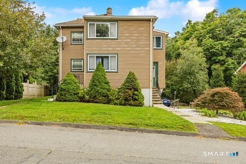 9 Steele Brook Rd, Watertown, CT, 06795-2226 | Card Image
