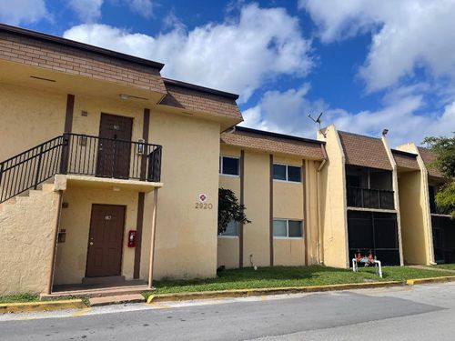 apt-2d-2864 Nw 55th Ave, Lauderhill, FL, 33313-2519 | Card Image