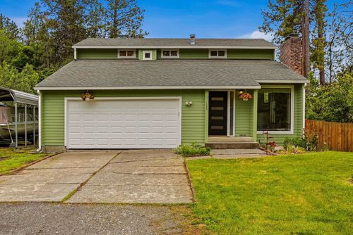 1822 E 33rd Ave, Spokane, WA, 99203 | Card Image