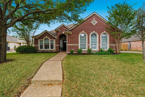 309 Canterbury Dr, Waco, TX, 76712-3995 | Card Image