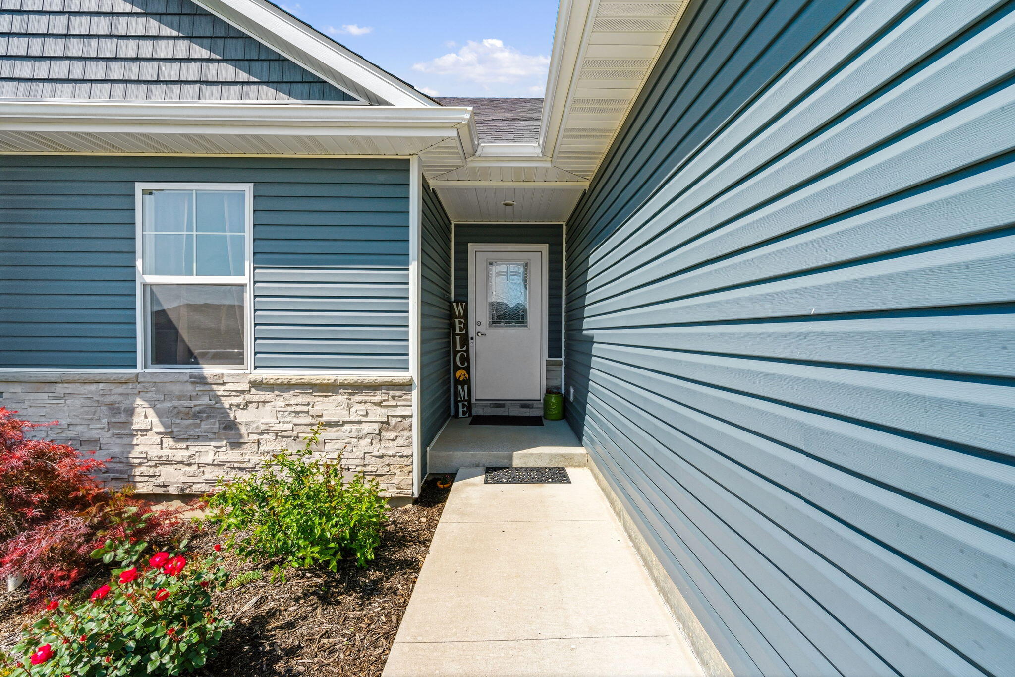 Residential in BOONVILLE 2