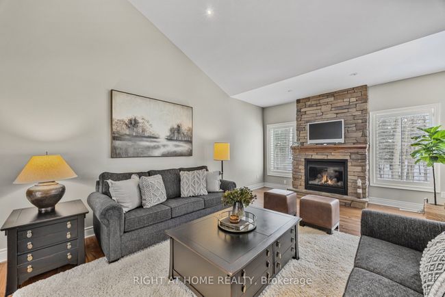 1205 Seadon Rd, House other with 4 bedrooms, 4 bathrooms and 10 parking in Springwater ON | Image 9