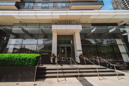 3301-2 Anndale Dr, North York, ON, M2N0G5 | Card Image