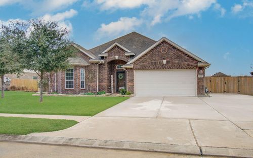 3322 Boomer Blvd, Mont Belvieu, TX, 77523-5301 | Card Image