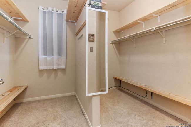 9223 Saucedo Dr, House other with 5 bedrooms, 4 bathrooms and null parking in Helotes TX | Image 15
